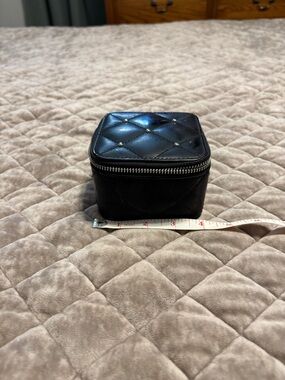 Quilted Black Travel Jewelry Case with Zipper Closure